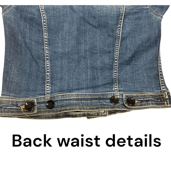 K•O•T•O•N jean jacket size 4
BIN C - Picture 8 of 8